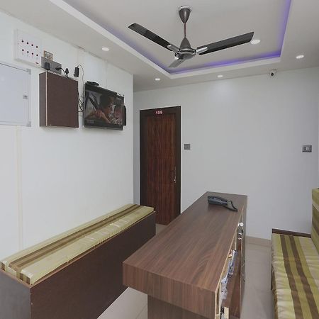 Hotel O Aashray Guest House Guwahati Exterior foto